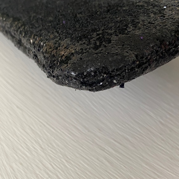 Black Glitter Sparkly Shimmer Large Wristlet Clutch Like New w Charger - Picture 11 of 17